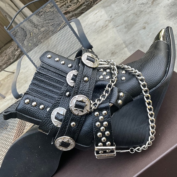Iconic Jeffrey Campbell Hawthorne Rocker Chain Boots 7 - Picture 7 of 9